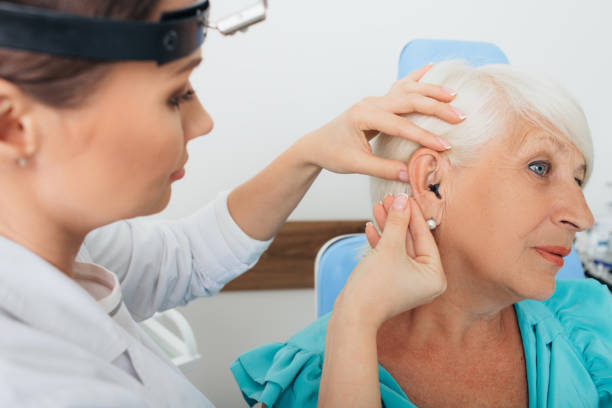 常戴助听器也会让耳朵听力下降吗（长期戴助听器）